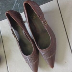 Joan & David Cjcaldy Leather Kitten Heel Pumps 8M Brown Buckle